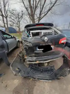 La caisse protège de l'accident