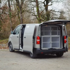 aménagement pour professionnel canin par Braveur d'un Peugeot Expert pour le transport de chien